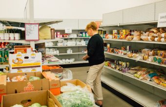 Crossroads “Missions Team” Blesses our Food Center