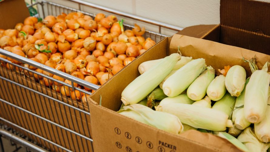 Food Center Remains Open During COVID-19